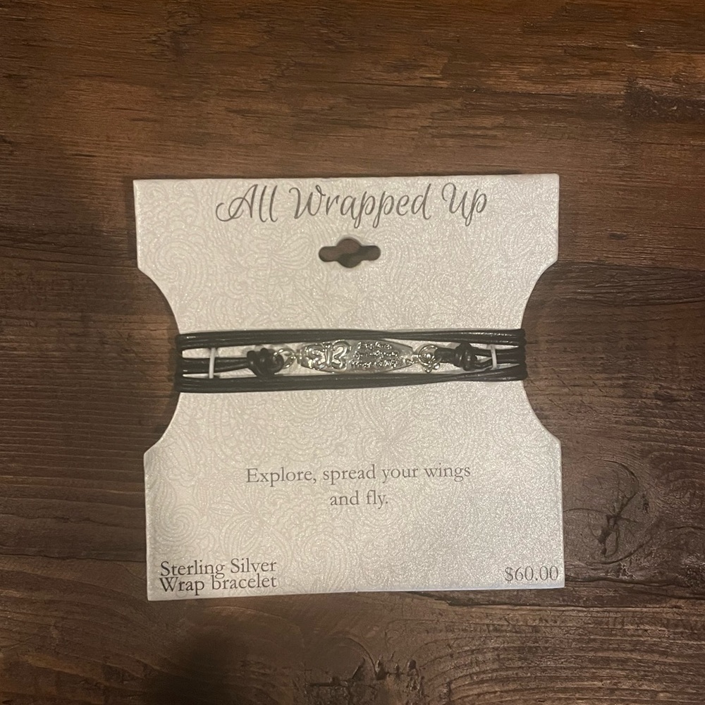 NEW Kohl’s Sterling Silver Black Wrap Braclet
